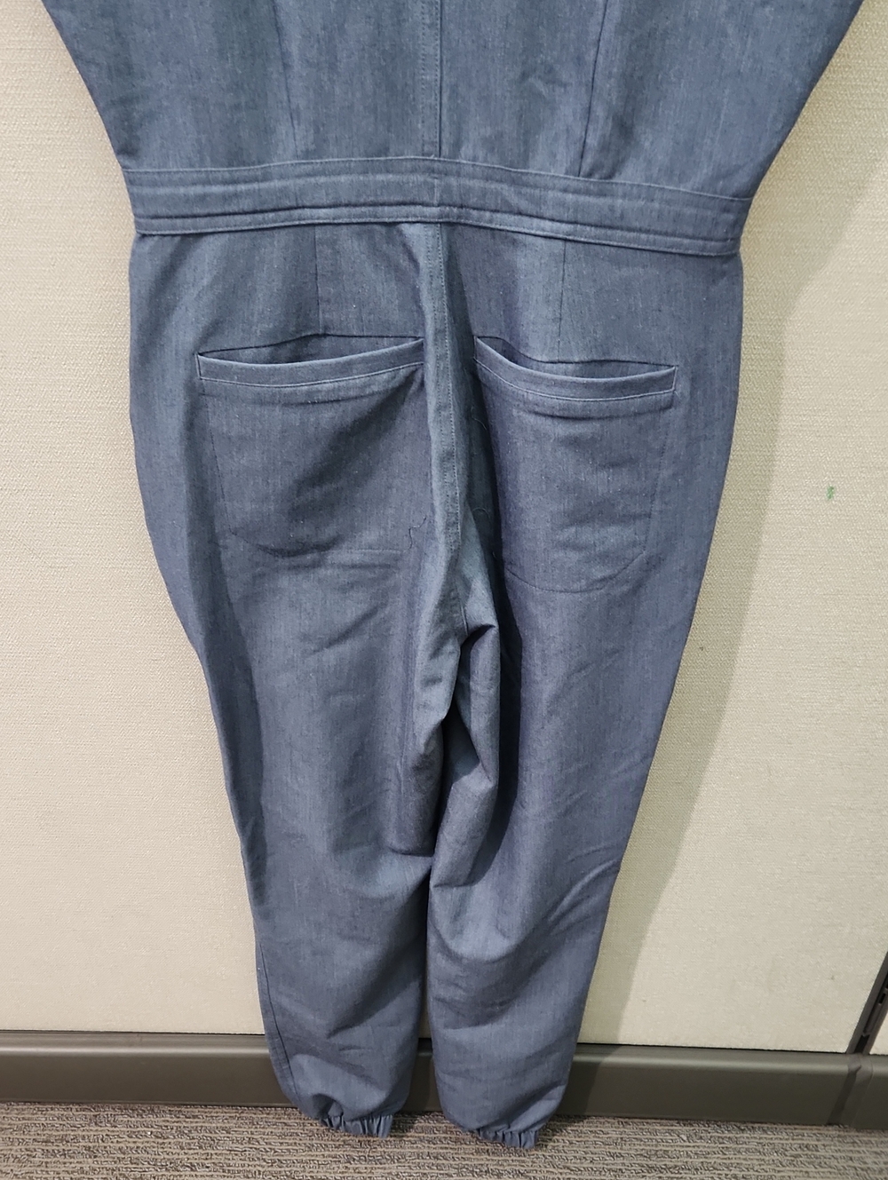 Figs Rafaela Cargo Scrub Jumpsuit Size XXS - Picture 9 of 16